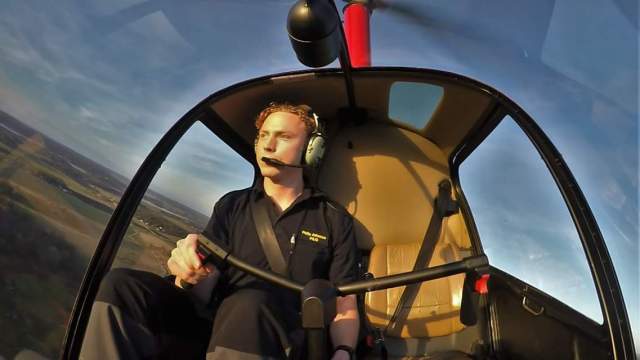 philip-johnsson-flyger-helikopter-solo-ek.jpg